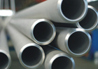What are the cutting characteristics of austenitic stainless steel?